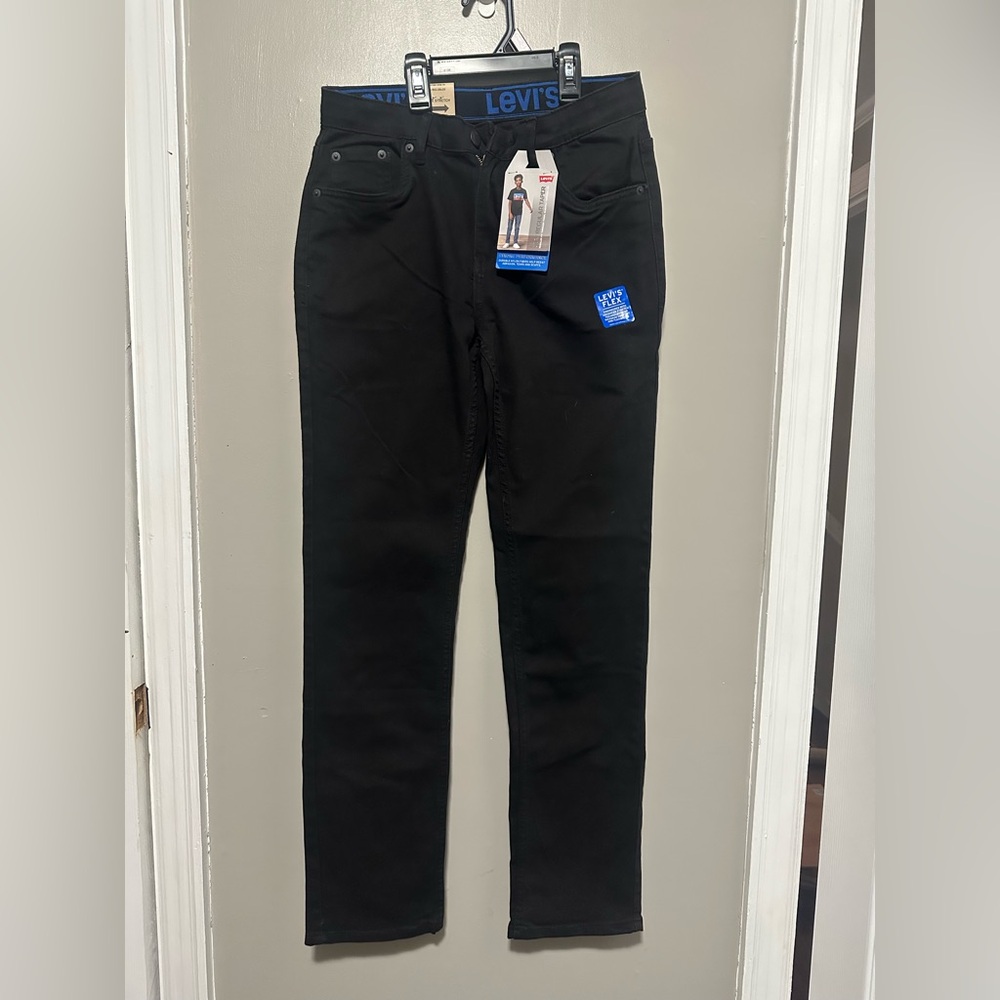 NWT Levi's Boys Black Jeans - Size 16